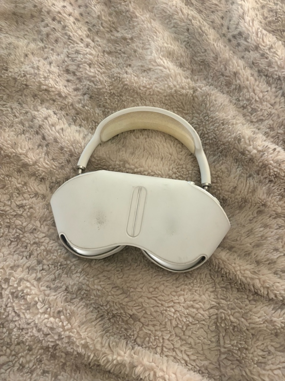 Apple Headphones Silver and White - Picture 3 of 3